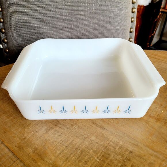 Vintage Anchor Hocking Fire King CANDLE GLOW 8x8 Square Dish‎ 435 - Picture 1 of 6